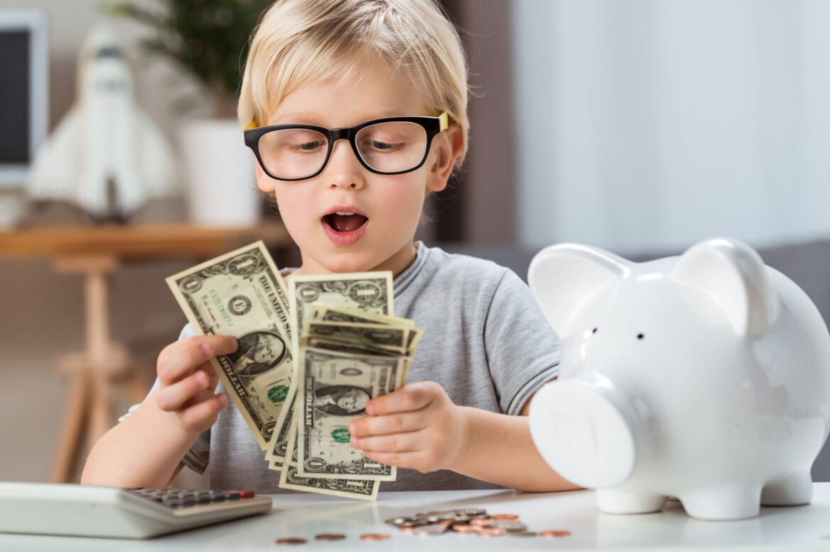 How to make money as a kid this summer